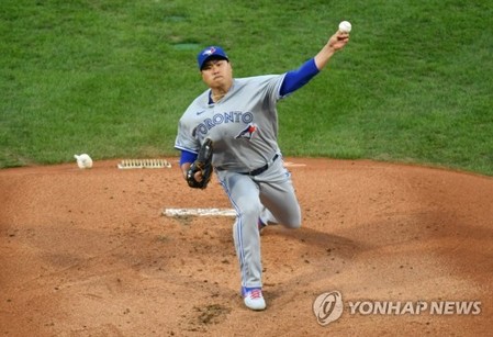 토론토 '마운드 난장판'도 정리한 류현진…에이스의 위용