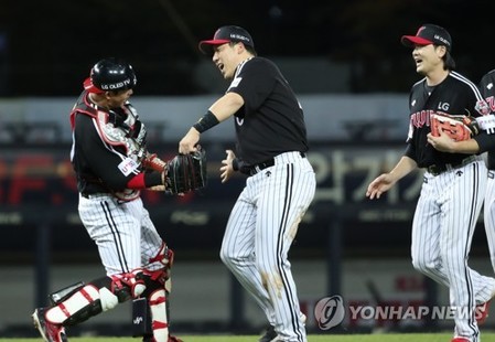 Seoul rivals set for clash at start of KBO postseason
