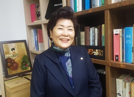 [K명장 열전] (17) 48년 미용 현장 머리카락 예술 창시…김진숙 명장