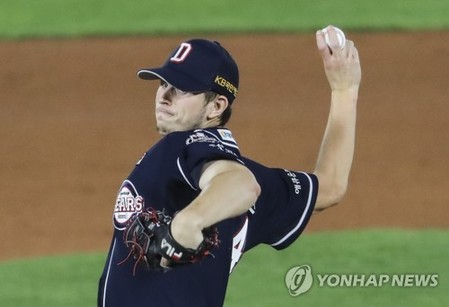 KBO club manager keen on grabbing early momentum in postseason opener