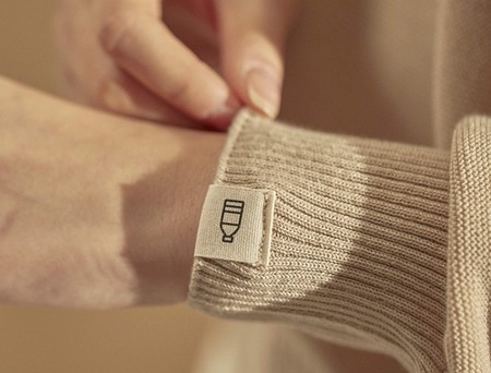 환경 위한 카카오의 노력…"페트병으로 만든 옷 팔아요"