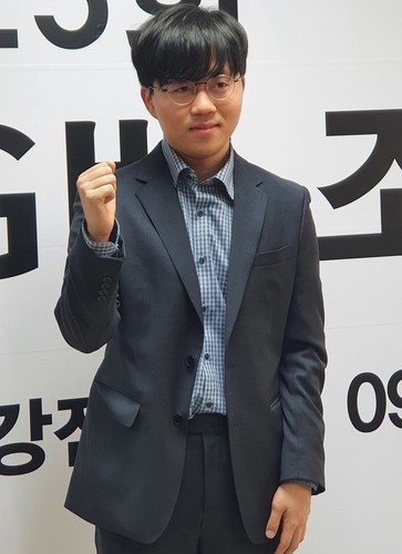 신민준, 바둑 LG배 결승 진출…중국 커제와 우승 대결