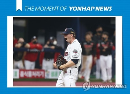 PO 지배한 두산 플렉센 "한국시리즈 1차전 선발 기다리겠다"(종합)