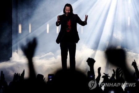 영화 '매트릭스4' 제작진, 독일서 방역지침 위반 대형파티 논란