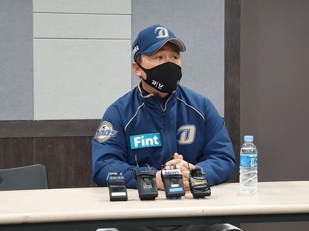 이동욱 NC  감독 "마무리에 원종현, 강진성은 1차전 선발 출장"