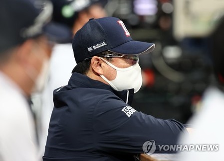Bears' manager keeps it simple for final stretch in Korean Series