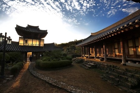 [여기 어때] 백 스물다섯 칸 고택에서의 하룻밤