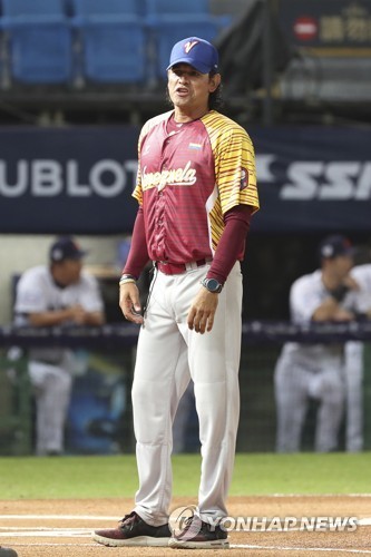 한화 이글스 신임 감독, 후보 3명 압축…수베로 코치 포함