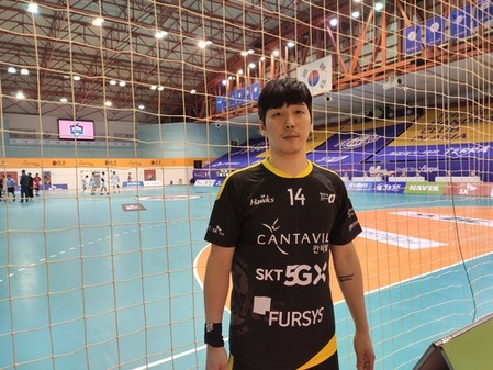 '친정' 두산 대신 SK로 복귀한 윤시열 "우승과 득점왕 도전"