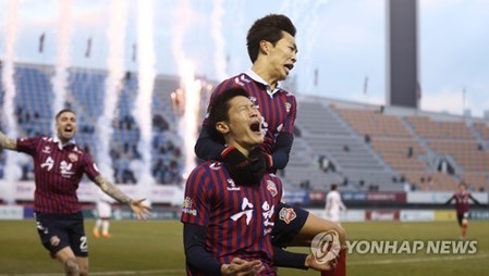 Suwon FC earn promotion to K League 1 with last-gasp penalty