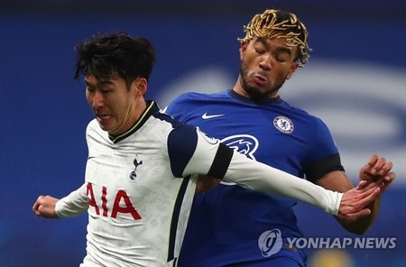 '손흥민 슈팅 0개' 토트넘, 첼시와 0-0 무승부…선두 탈환