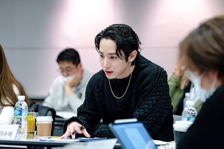 한섬, 패션업계 첫 웹드라마 제작…'핸드메이드 러브'