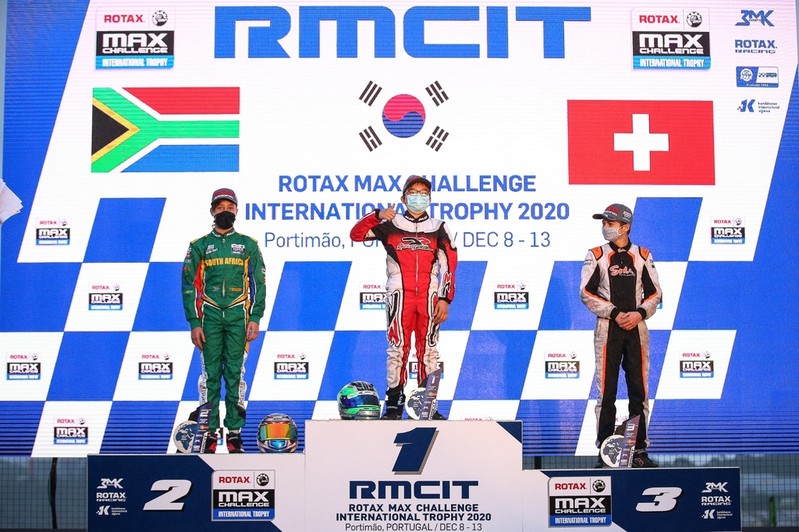 '12세 드라이버' 김준호, 유럽 카트 레이스 대회 '깜짝 우승'