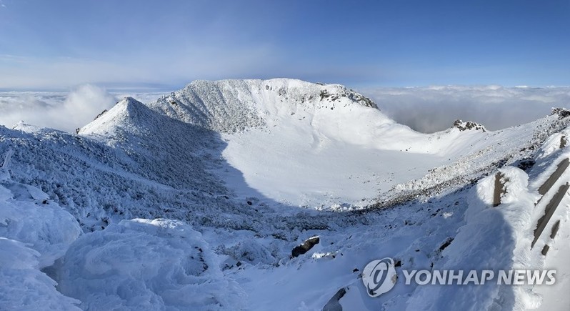 연말연시 한라산·성산일출봉 해돋이 못 본다…방역상 통제