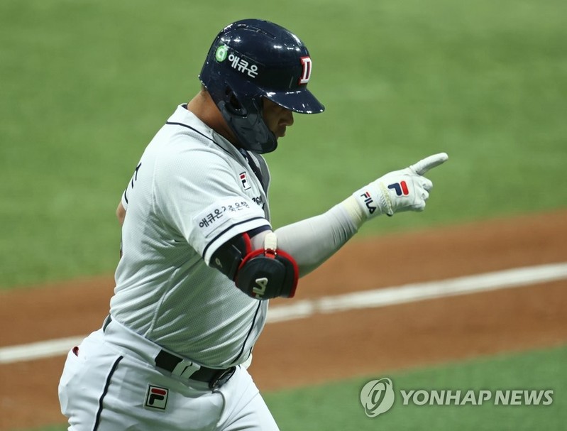 페르난데스, 3년 연속 두산서 뛰는 외국인 타자…우즈 이후 처음