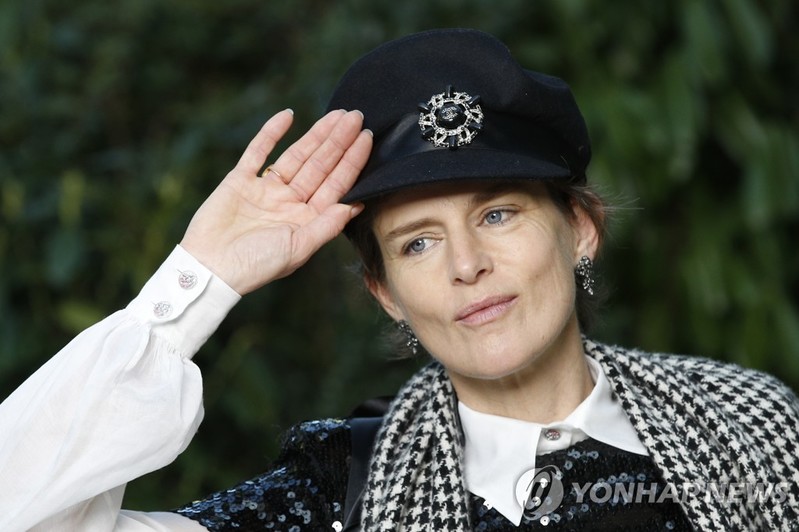 '샤넬의 뮤즈'·'금수저' 슈퍼모델 스텔라 테넌트 50세로 사망