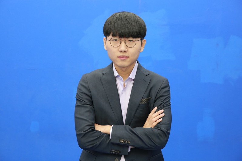 한국바둑 새로 쓴 신진서, 새해엔 세계바둑 평정한다