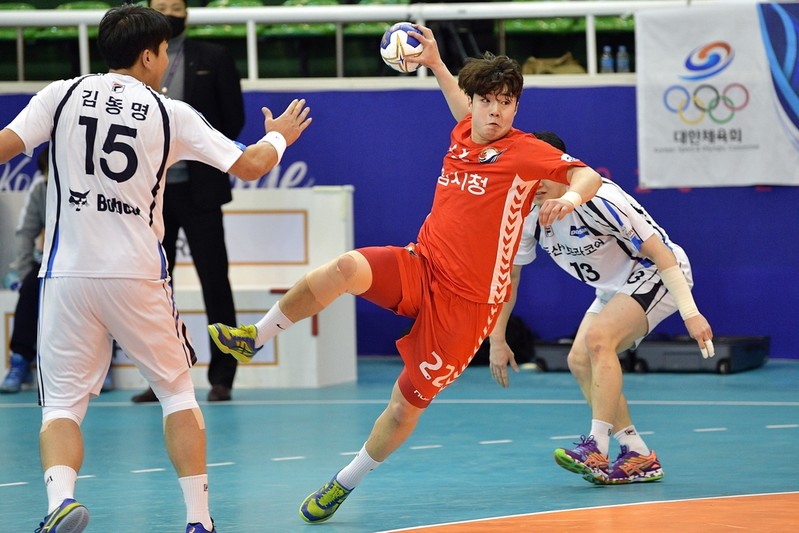 하남시청, 핸드볼리그 두산 11연승 행진에 제동(종합)