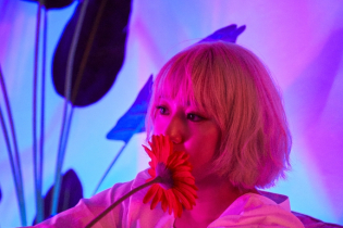 신인가수 경서, 데뷔곡으로 음악방송 1위·멜론 2위 '이변'