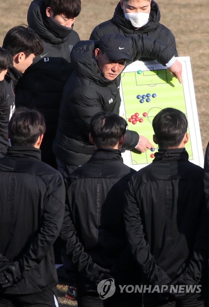 S. Korean Olympic football coach wants to make history in Tokyo