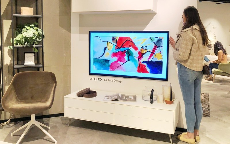 홍콩 인테리어 매장서 'LG 올레드 갤러리 TV' 전시