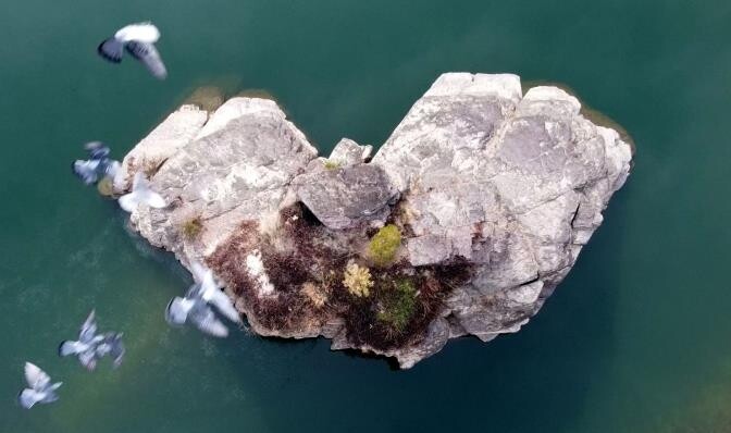 [픽! 의령] 재벌 출현 예언 바위…하늘에서 바라보니 하트 모양