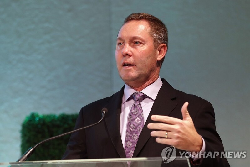 (Yonhap Interview) Outgoing LPGA Commissioner Mike Whan cherishes memories with Korean stars
