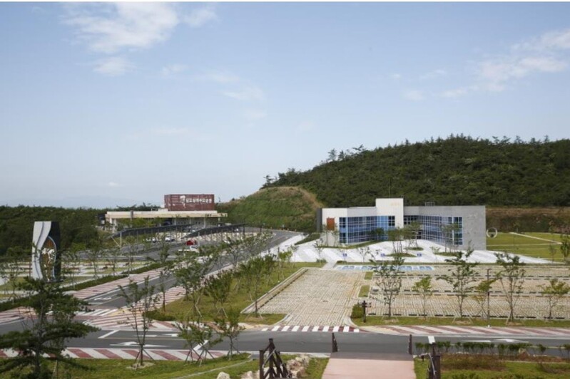 해남 남도광역추모공원 "이번 설은 온라인 성묘하세요"