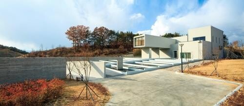 '김병종 그림과 김혜순 한복의 만남'…남원시미술관 내달 전시회