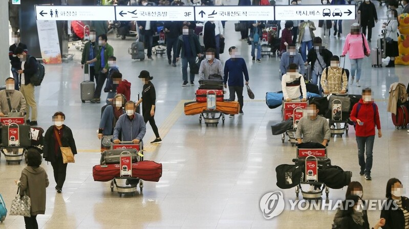 제주도민 "관광객 불편하다"면서도 "많이 오면 좋겠다"