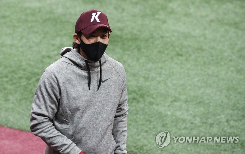 Veteran KBO outfielder welcomes opportunity to play with 2nd-generation star on new team