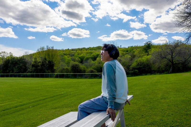 윤종신, '이방인 프로젝트' 1년 담은 앨범 '행보 2020'