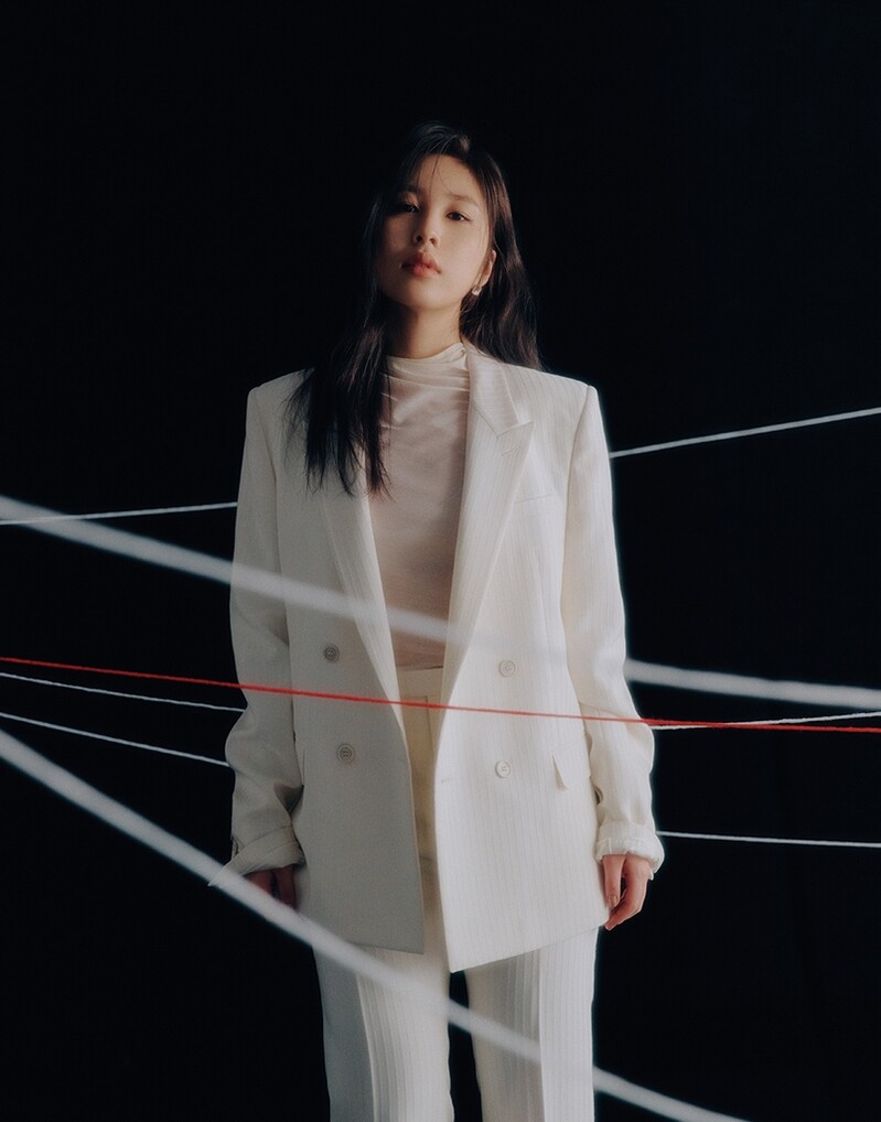 싱어송라이터 권진아, 새 미니앨범 '우리의 방식'…전곡 자작곡