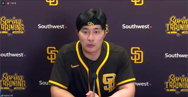 김하성 "한국 야구 위상 높인 추신수 선배처럼 잘했으면"