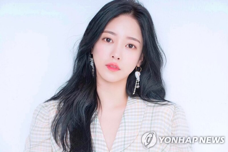 경찰, 한밤중 티아라 출신 소연 집 찾아간 남성 조사