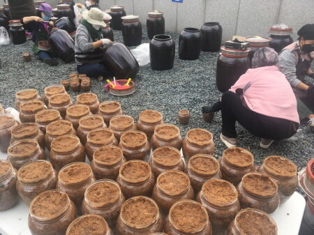 금천구, 전통 장 담그기 '금천장독대' 프로그램 운영