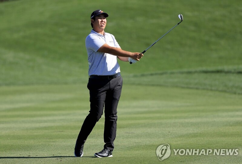'물에만 4번' 안병훈, 악몽의 17번 홀…역대 최다 타수 2위(종합)