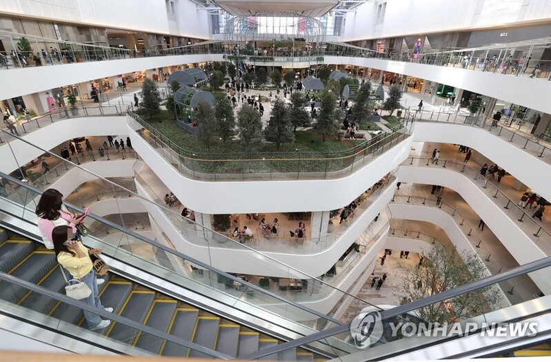 New infections rebound to 400s, AstraZeneca vaccine rollout to continue