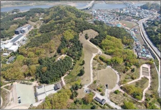 문화재청 '공주 송산리 고분군' 발굴조사 시작