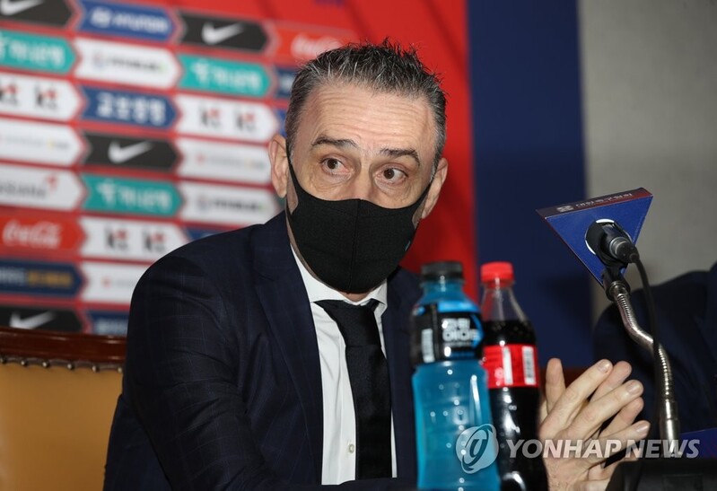 손흥민 차출 딜레마…'체감 2군' 벤투호 '한일전 걱정되네'