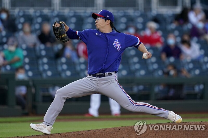(LEAD) Rangers' Yang Hyeon-jong shaky in 1st spring start