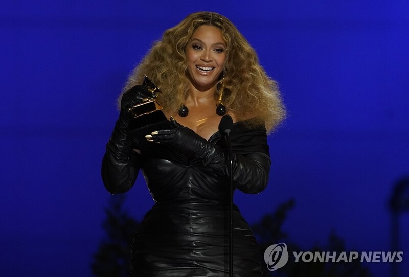 창고털이에 당한 비욘세…11억원 명품 핸드백·드레스 도난