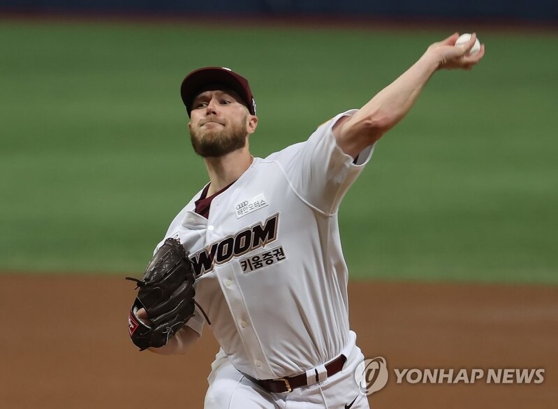 ERA champion, unheralded outfielder shine in KBO season-opening victory