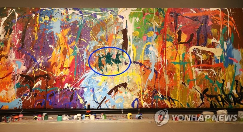 '그라피티 훼손' 작가 존원, 복원 요청…최소 한달 소요