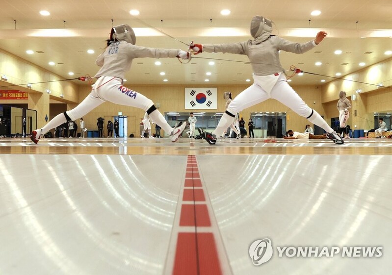 Olympic veteran believes fencing team can live up to hype in Tokyo