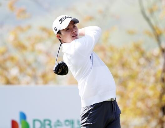 KPGA 개막전부터 루키 돌풍? '선두' 이세진 "톱10이면 만족"
