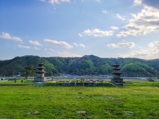 Temple site on a sunny spring day