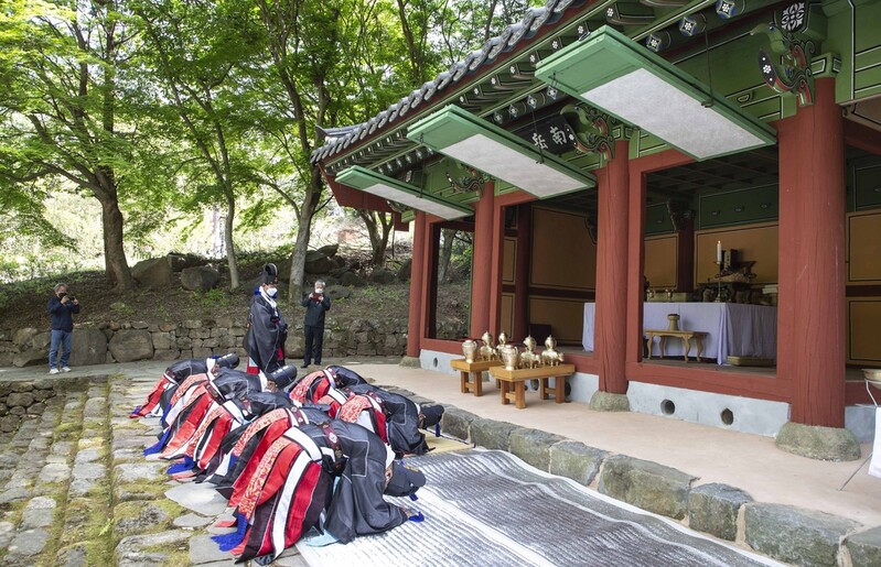 '코로나 종식' 구례 지리산남악제례 봉행…군민의날 행사는 취소