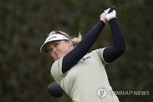 헨더슨, LPGA투어 통산 10승 고지…고진영은 공동 3위