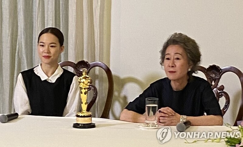 [일문일답] 윤여정 "절실·노력·연습…축구대표 심정 알게 됐다"